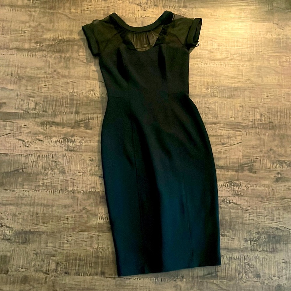 Size 4 Black Fitted Dress with Lace Top and Zipper Down the Back